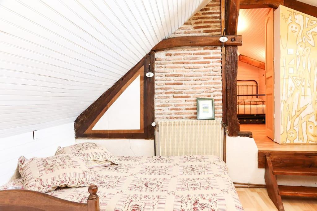 Ferienhaus Charmante Maison Jardin A 100 Metres Du Clos Luce